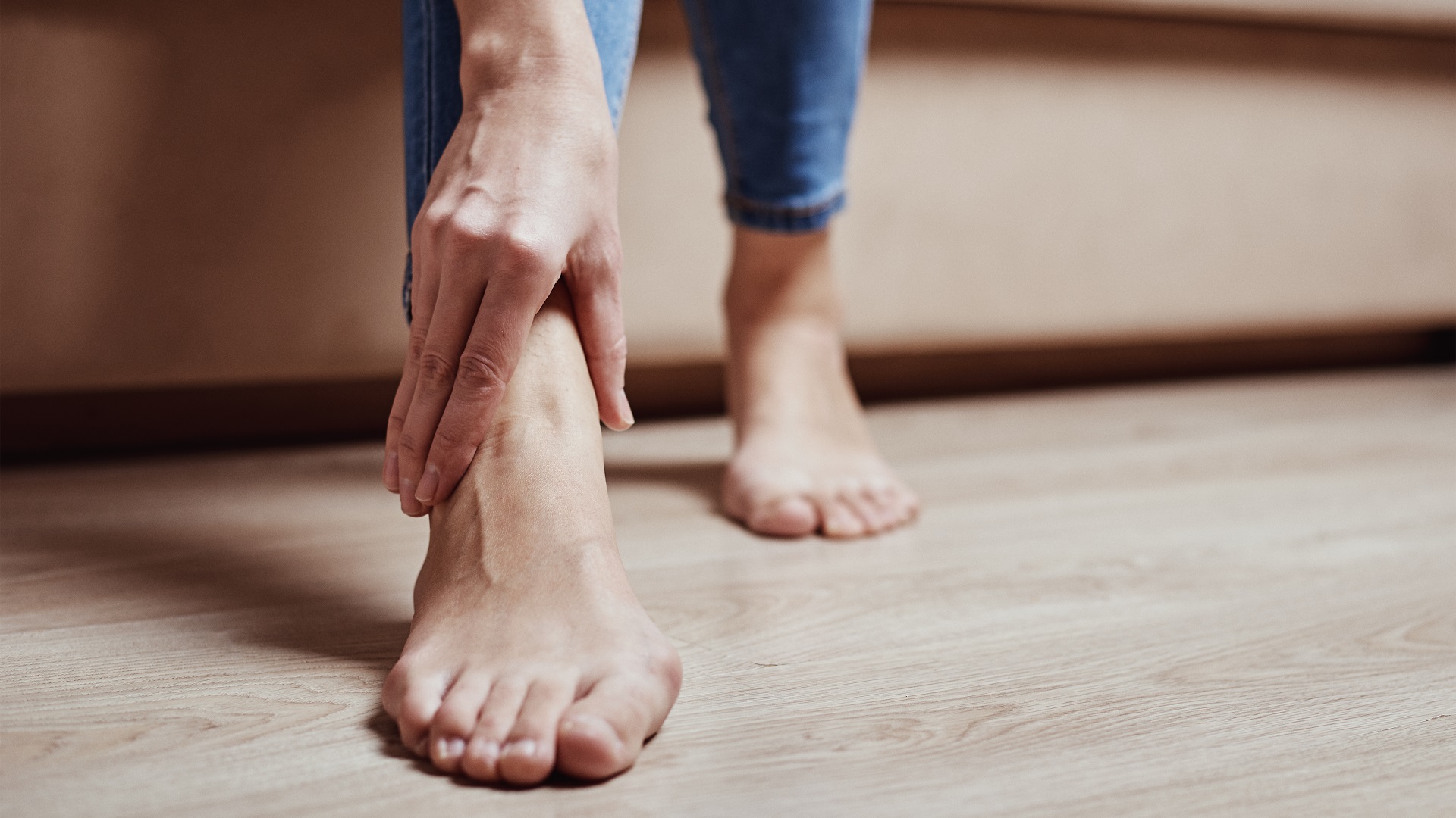 What Causes Brown Spots On Your Lower Legs In Thailand - Infoupdate.org
